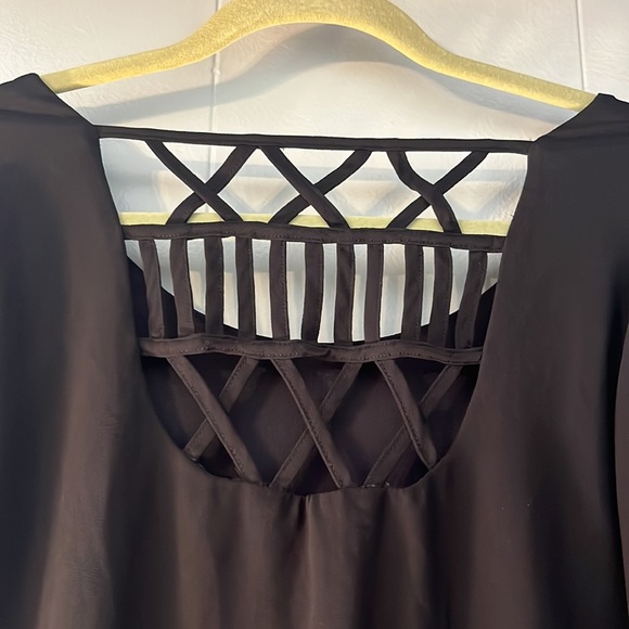 ❤️❤️❤️ WOMEN BLACK SCOOP NECK LONG SHEER SLEEVES DRESS/ X-SMALL - Picture 3 of 8